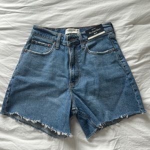 Abercrombie and Fitch High Rise Dad Short